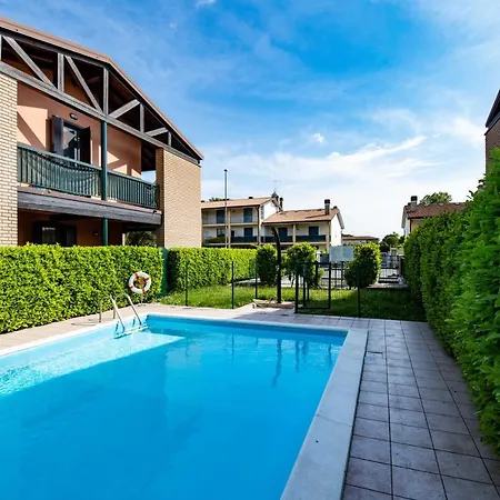 Lullaby Con Piscina E Patio Sirmione